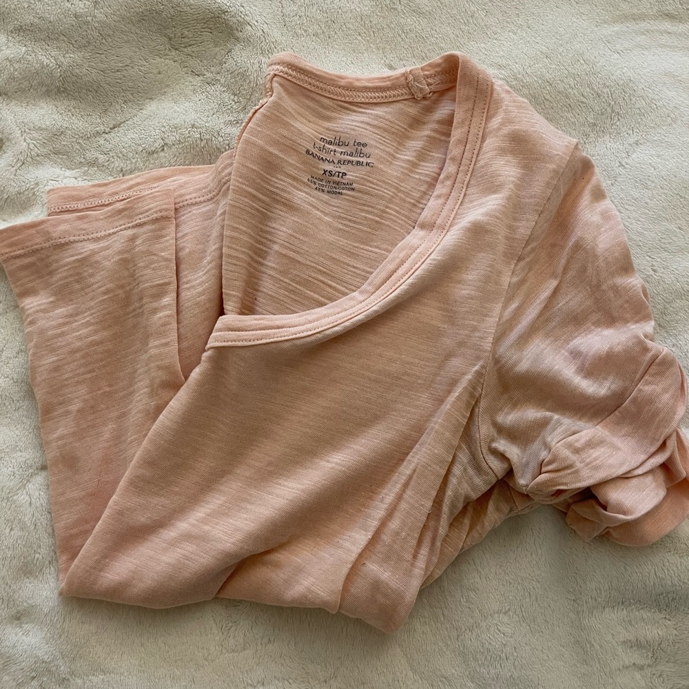 Banana Republic Tee